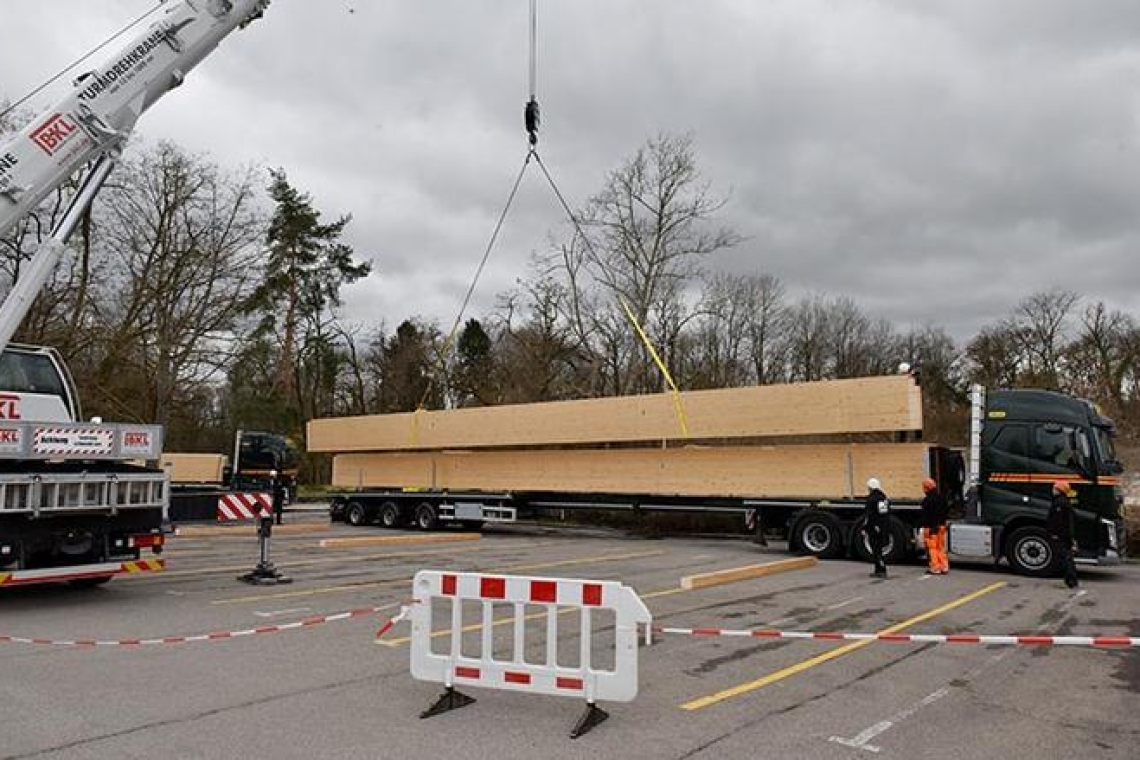 Erster Akt für das Holztheater 