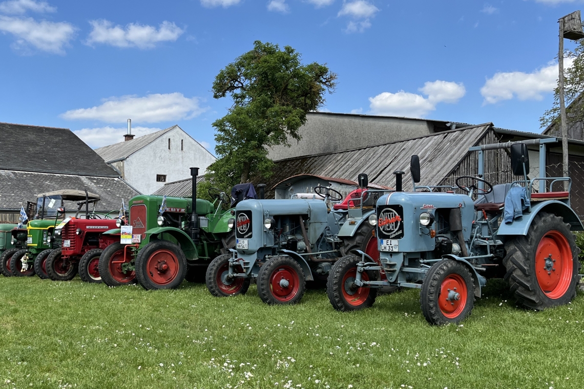 Großes Oldtimer-Treffen beim Festwochenende im Jura-Bauernhofmuseum am 27. und 28.07.24 