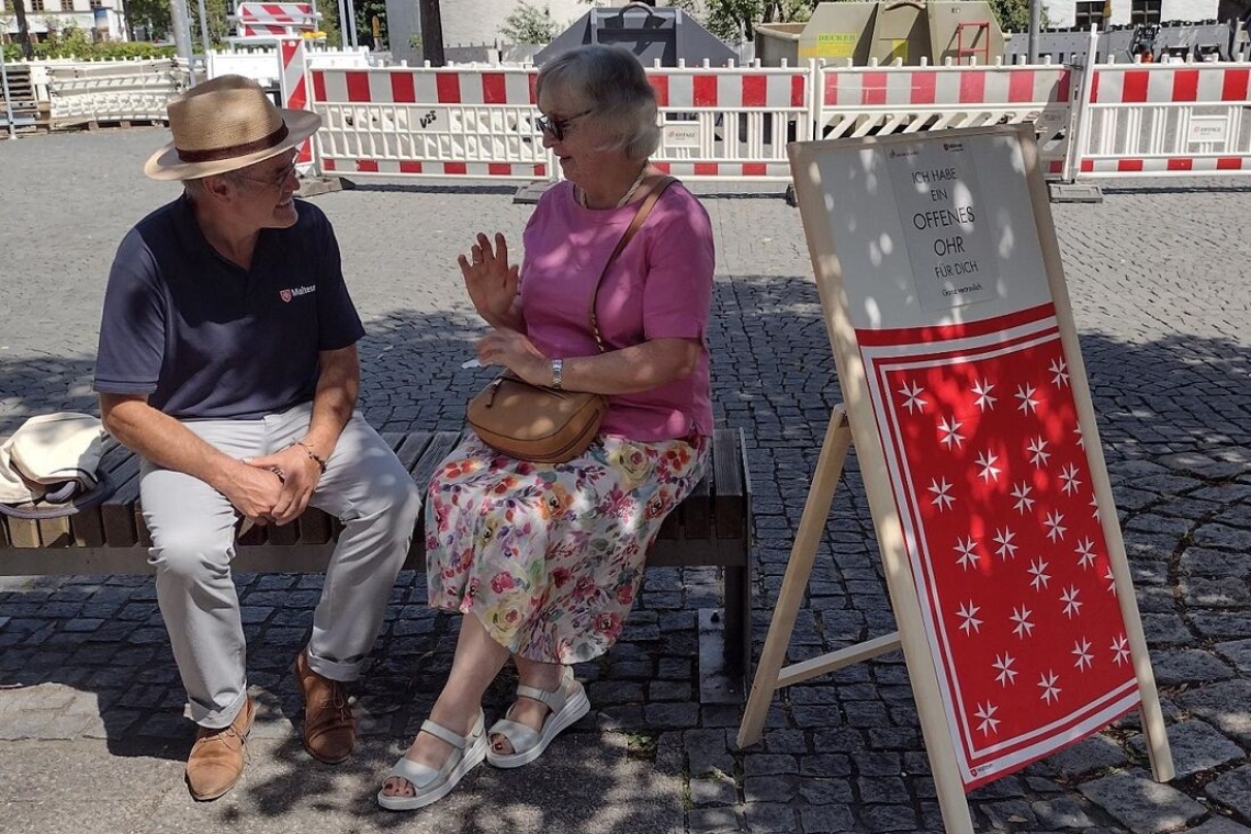 „Offenes Ohr“ Zeit für Gespräche mitten in Ingolstadt 