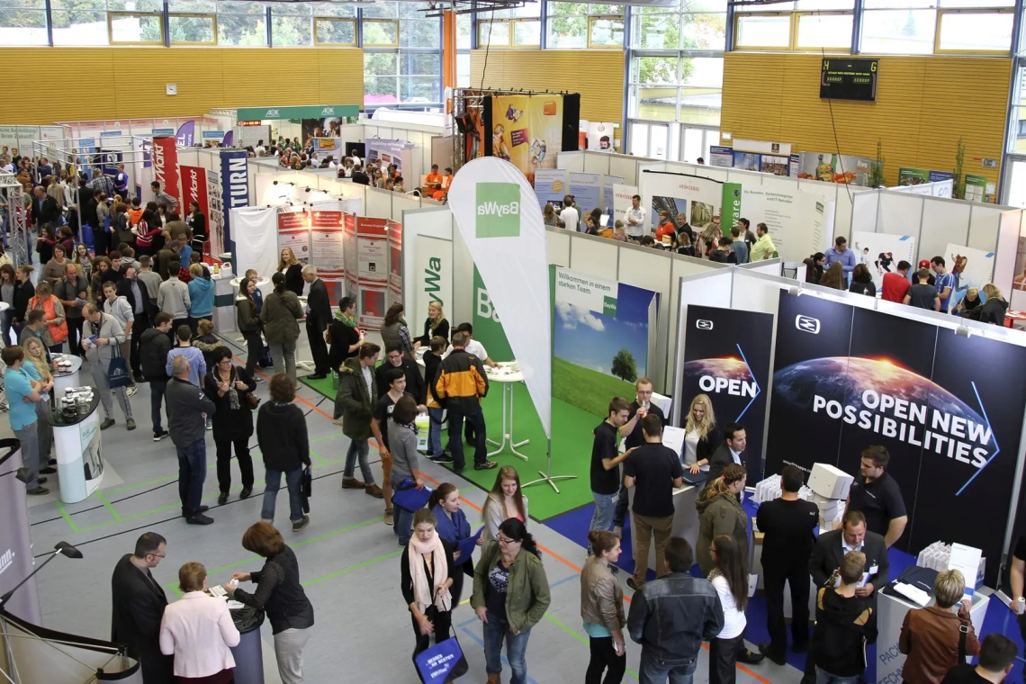 Der große Ausbildungs- und Studien-Check in der Neuburger Parkhalle 