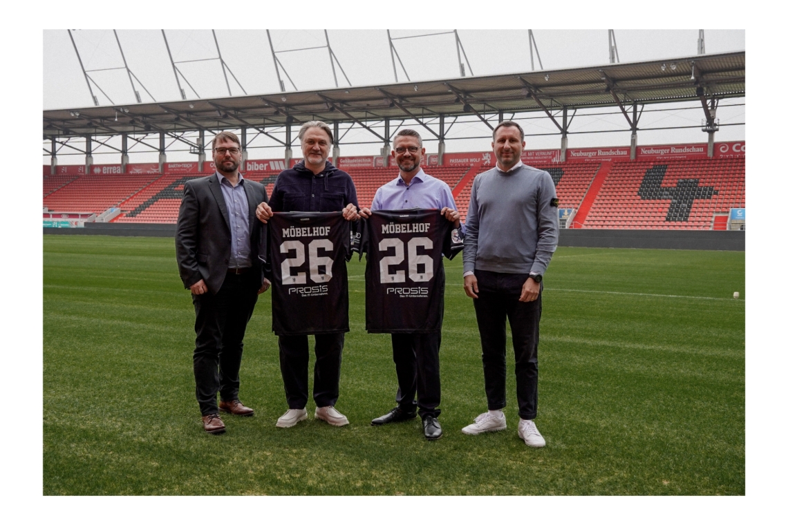 Möbelhof bleibt bis 2026 Top-Partner der Schanzer