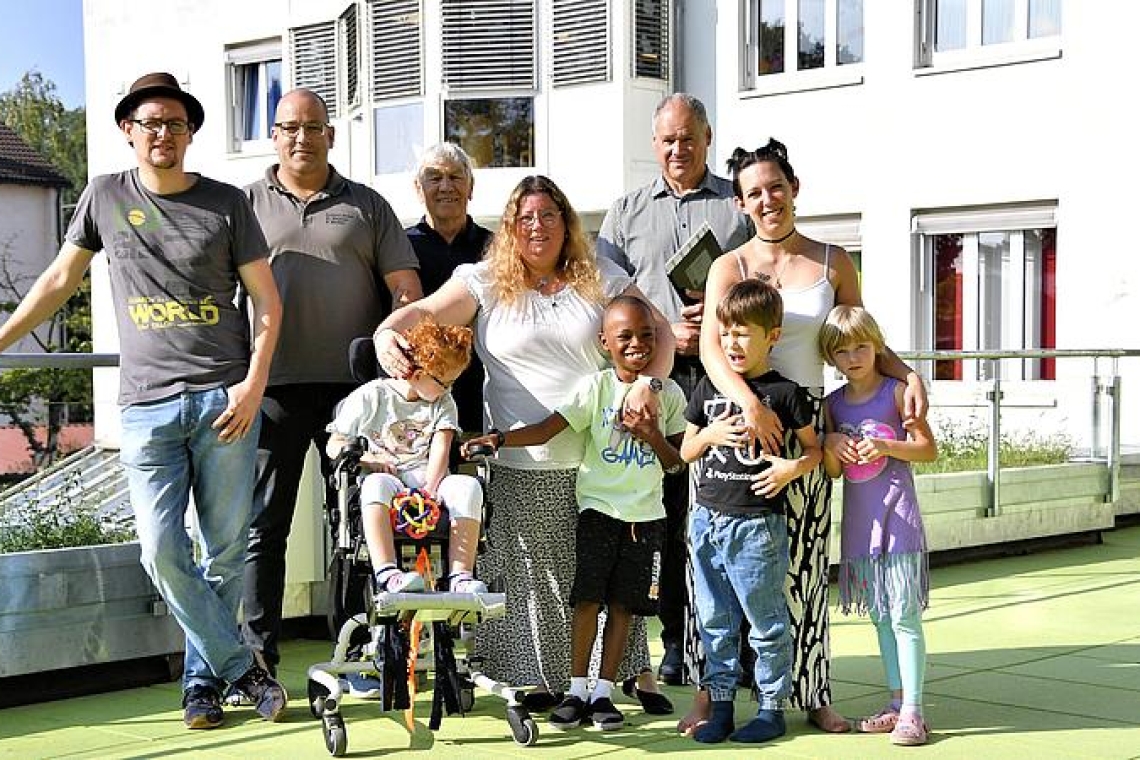 Spielterrasse im Caritas-Zentrum St. Vinzenz fertiggestellt 