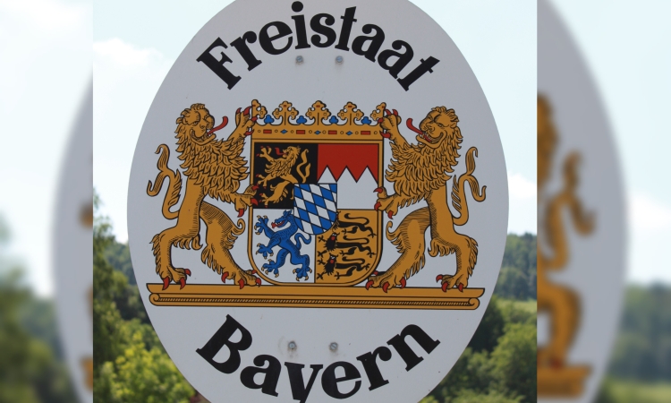 ANKER-Einrichtung Ingolstadt:  Herrmann, Gürtner und Dr. Kern unterzeichnen Laufzeitverlängerung bis 2030 