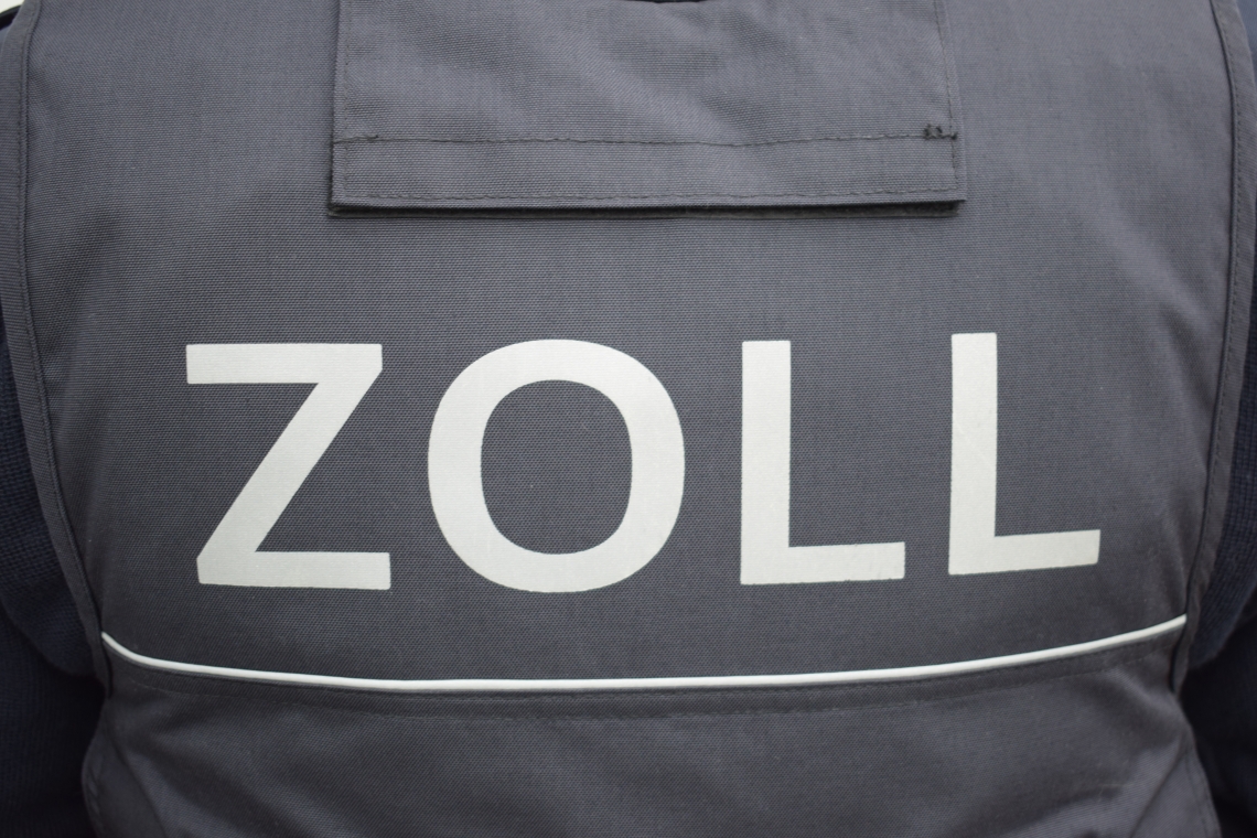 Zoll überprüft das Baugewerbe in Augsburg und Ingolstadt