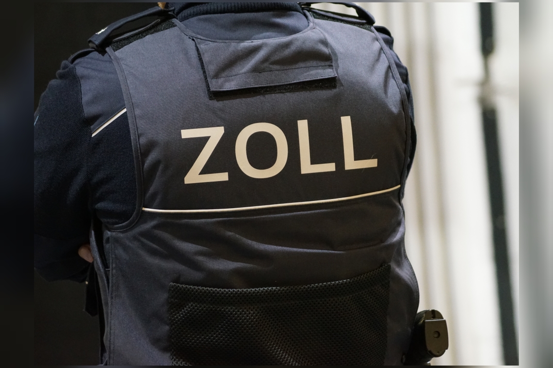 Zoll-Razzia in der Region gegen Schwarzarbeit im Gastgewerbe 