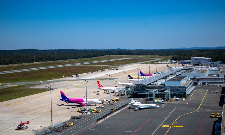 Airport Nürnberg: Mehr als 800.000 Passagiere in den Ferien 