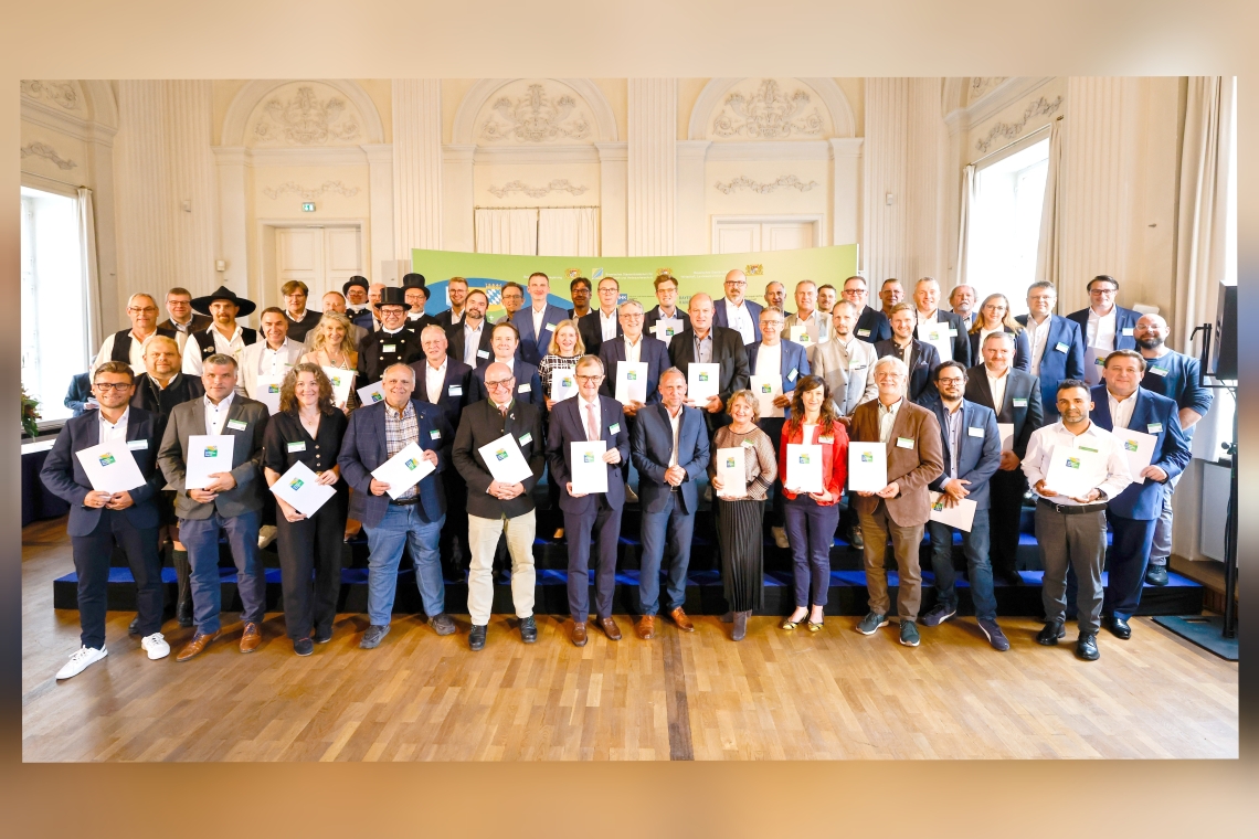 KU gratuliert ihren Absolventinnen und Absolventen 