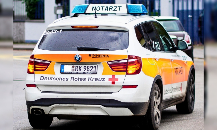 Verkehrsunfall nach medizinischem Notfall bei der Hollerstaude 