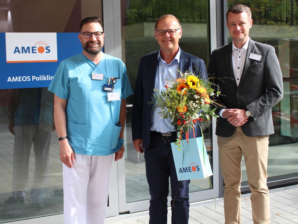 csm_Begrüßung_neuer_Pflegedirektor_Hp_AMEOS_Klinikum_St._Elisabeth_Neuburg_6a176614d0